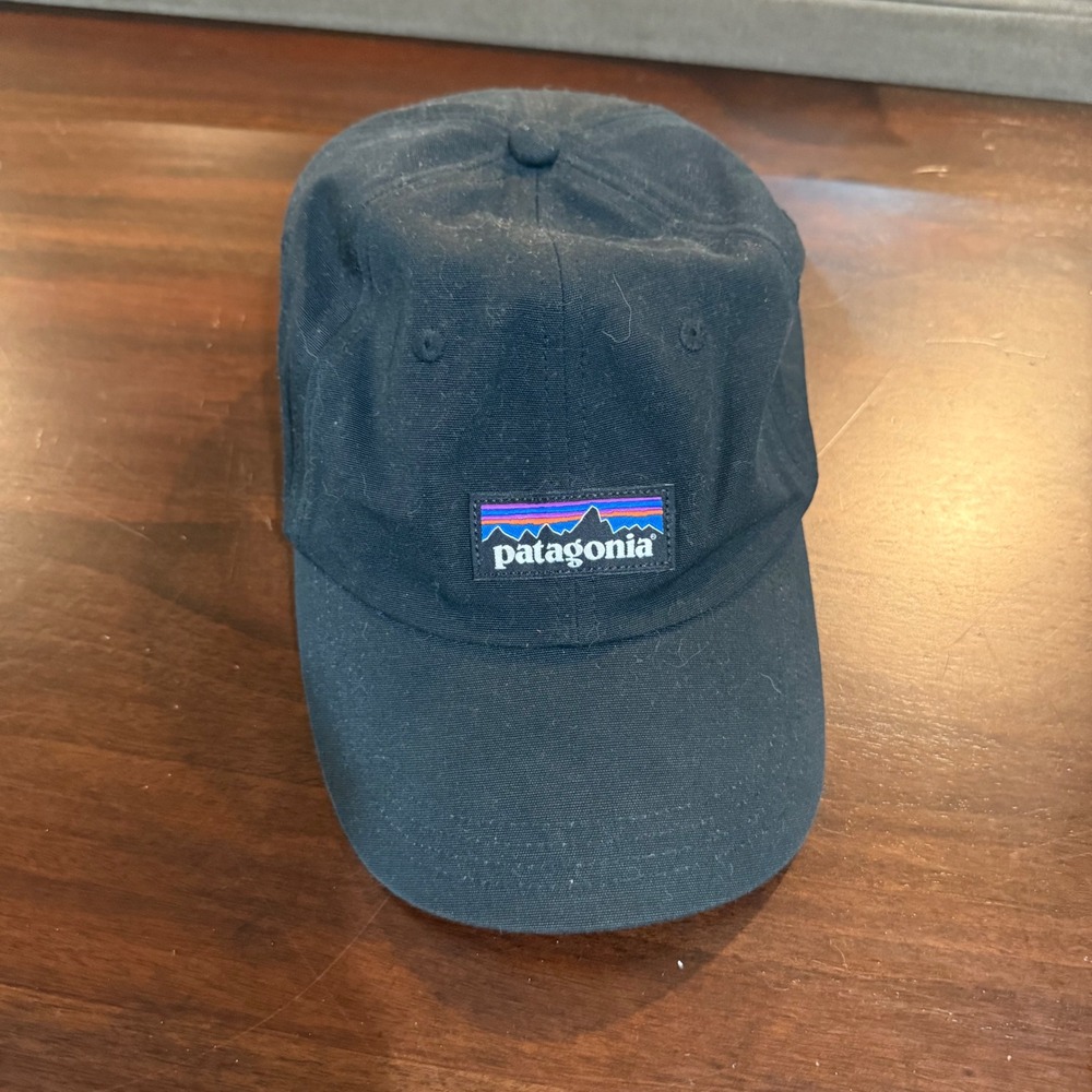 Patagonia Black Baseball Cap Hat Adjustable Strapback Classic Logo